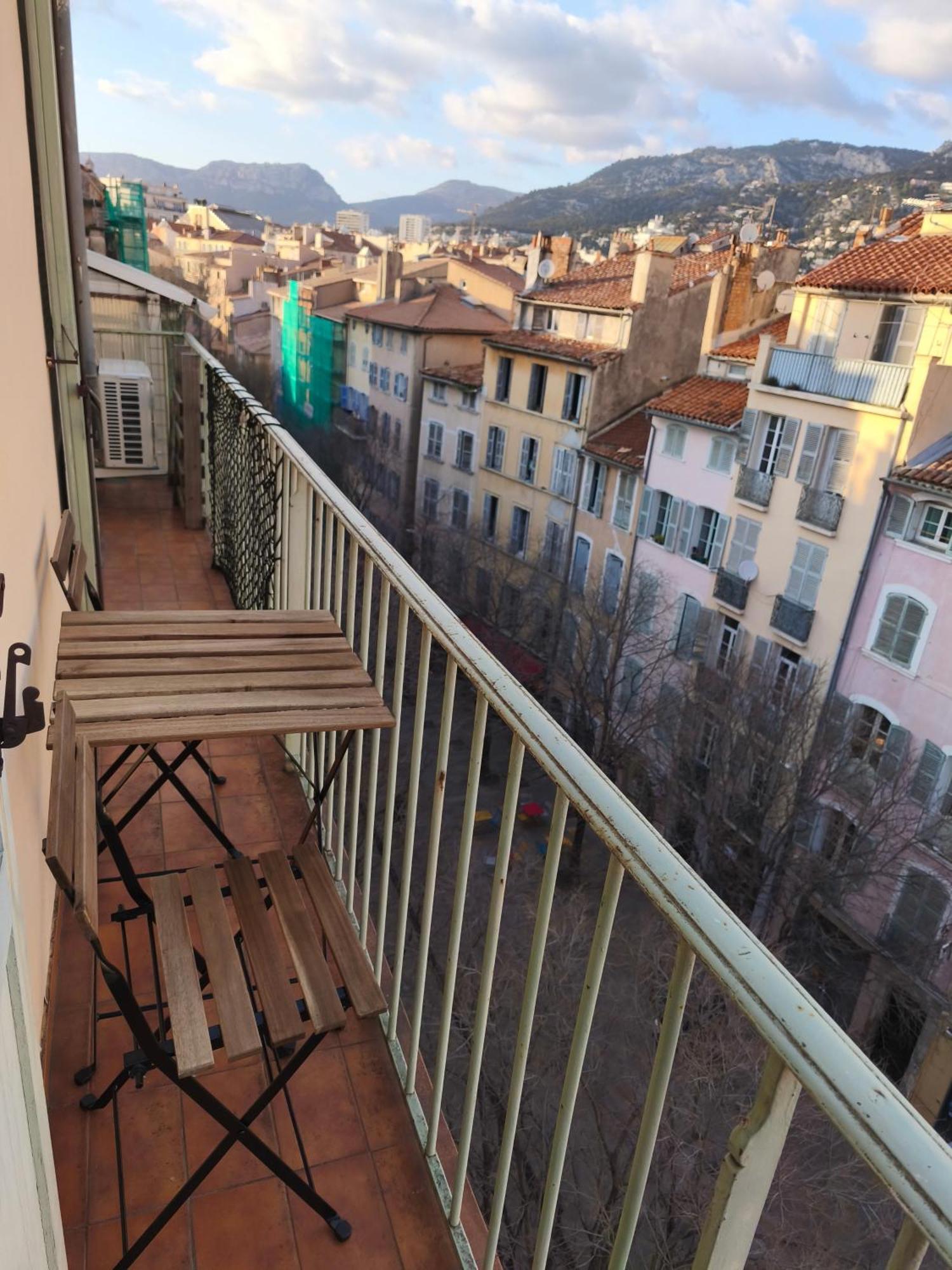 Inside Apartment Toulon